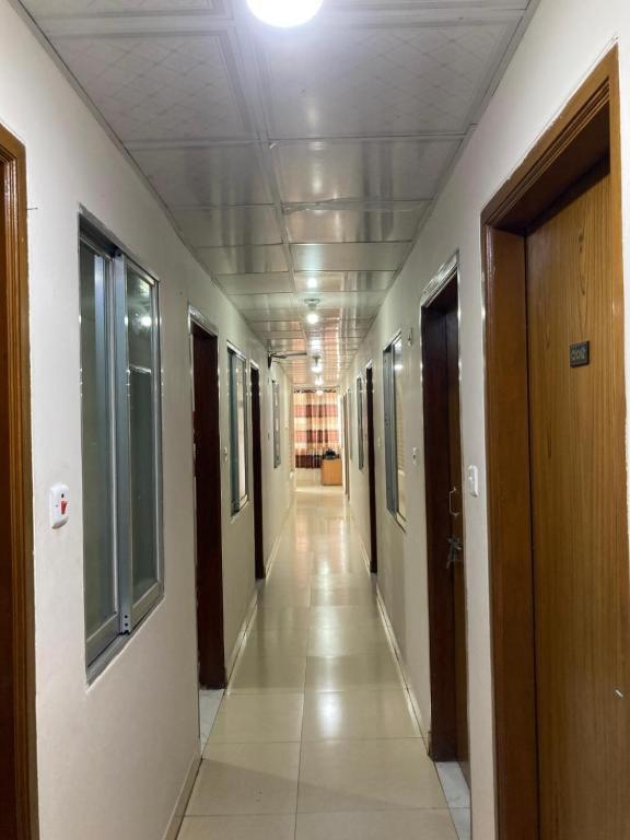 Hotel New Royal Palace Dhanmondi Dhaka Exterior foto